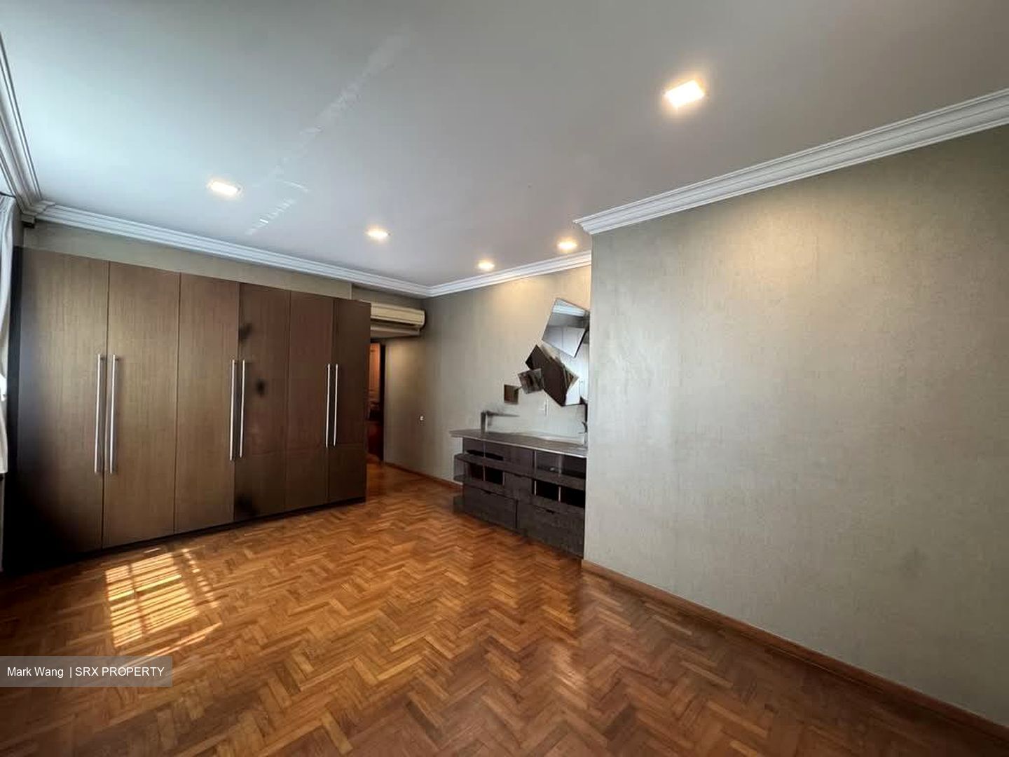 Frankel Estate (D15), Semi-Detached #593984371